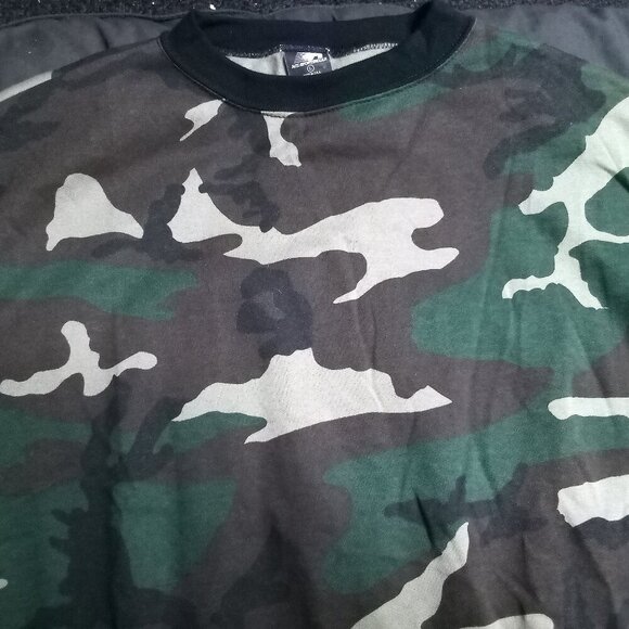 Vintage Ace Sportswear Camouflage Crewneck Sweatshirt - Picture 1 of 5